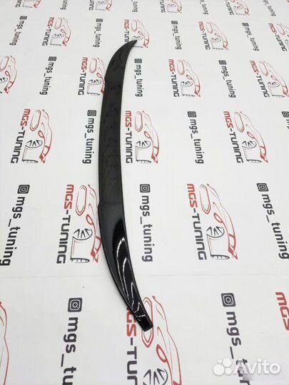 Спойлер на BMW X4 G02 в стиле X4M Черный глянец