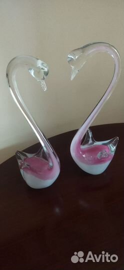 Лебеди. Стекло цветное