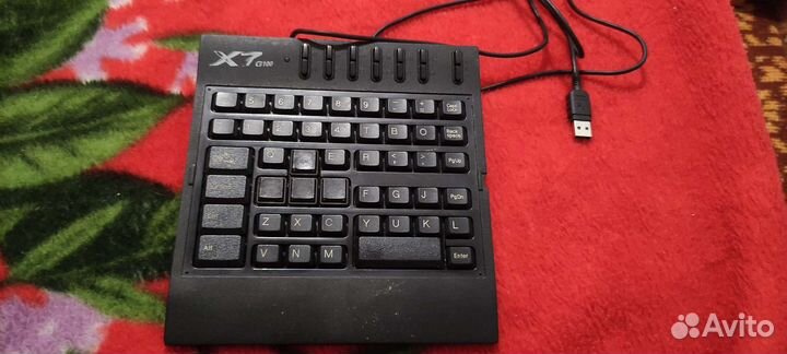 Клавиатура игровая