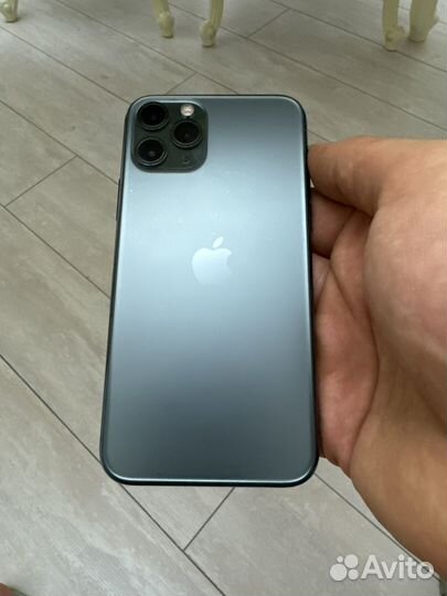 iPhone 11 Pro, 64 ГБ