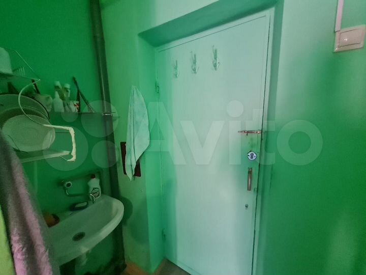 Комната 9 м² в 5-к., 5/5 эт.