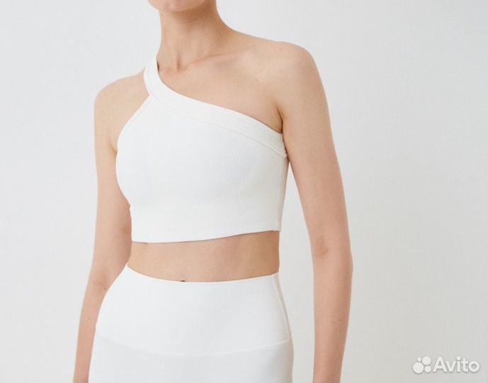 Кроп топ белый