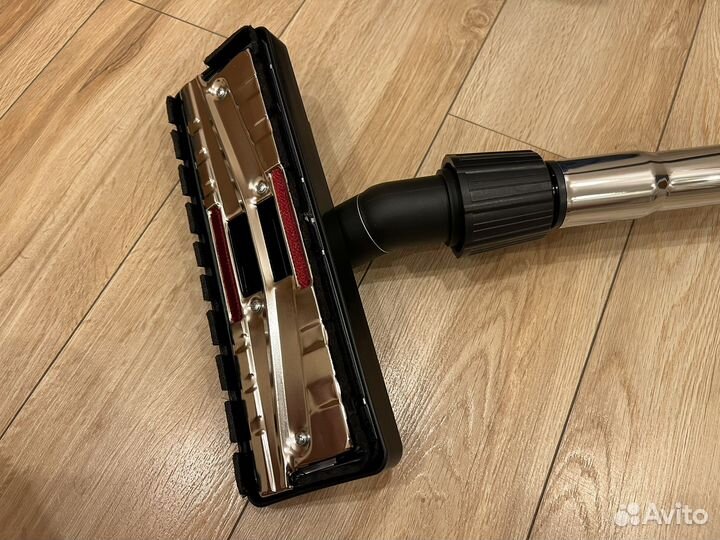 Пылесос Samsung 1600w