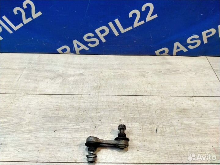 Тяга заднего стабилизатора задняя Bmw 523I Левый