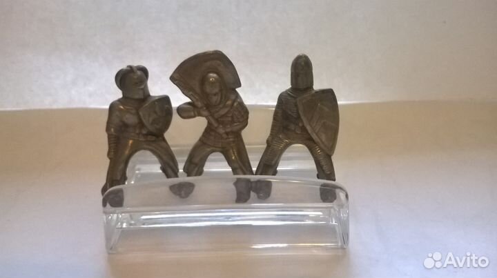 Рыцари (бронза-латунь)