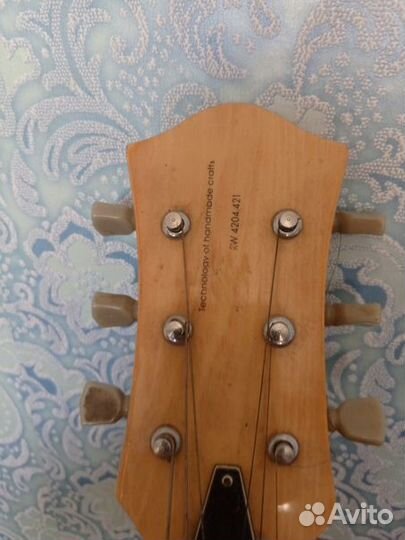 Гитарный комбоусилитель