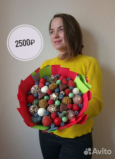 Съедобные букеты из клубники