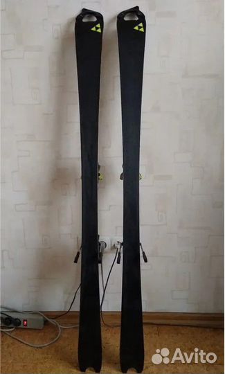 Горные лыжи спортцех Fischer RC4 SL 140