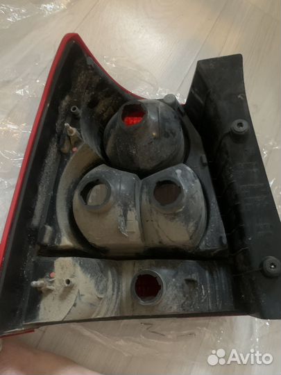 Фара задняя правая на Land Rover Freelander 2