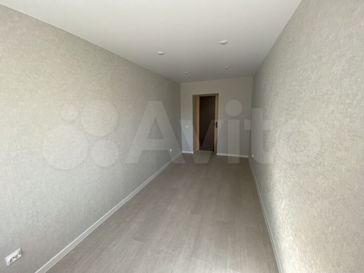 Комната 12 м² в 6-к., 4/5 эт.