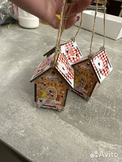 Домик светящийся