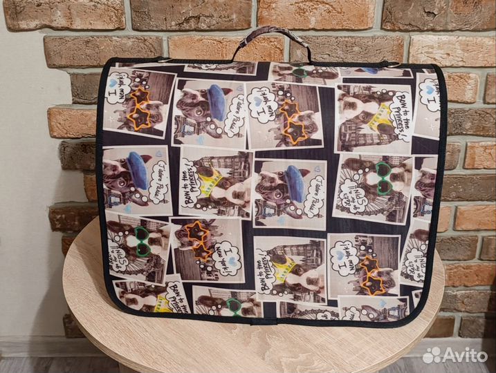 Переноска для кошек и собак