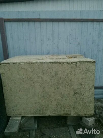 Емкость из нержавейки в термосе