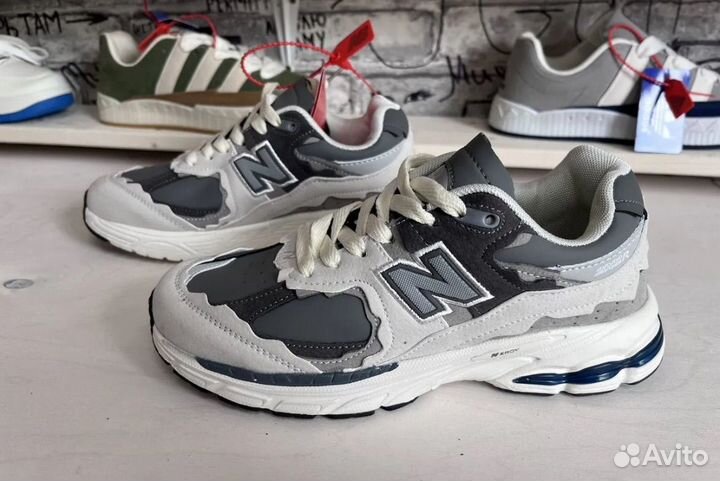 Кроссовки женские New Balance