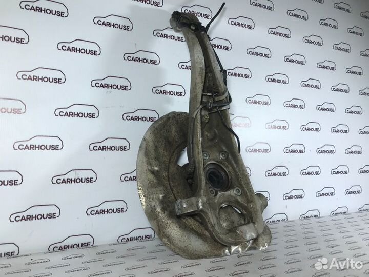 Кулак поворотный передний правый Volkswagen