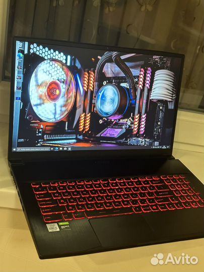 Мощный игровой ноутбук 17.3/144hz