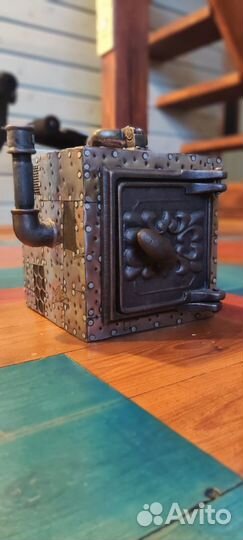 Шкатулка сейф сувенирный авторская работа