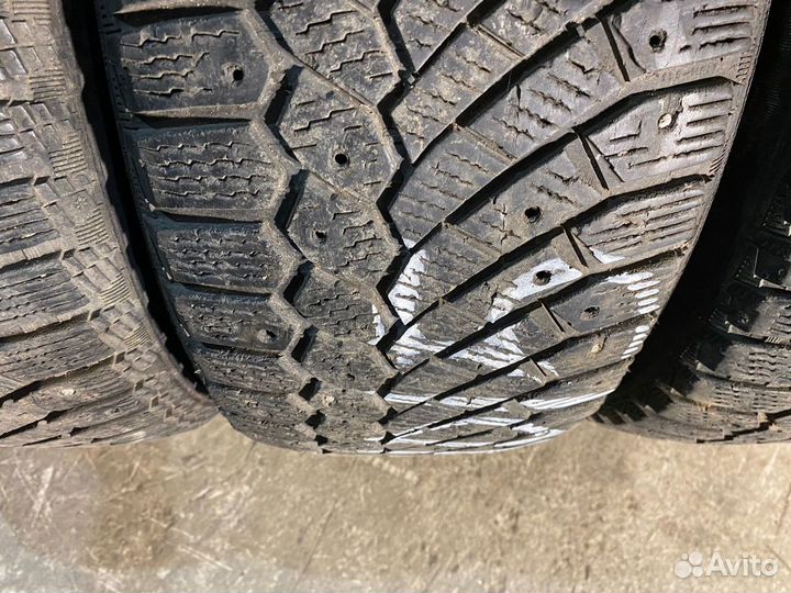 Continental ContiIceContact 4x4 235/55 R17 103T