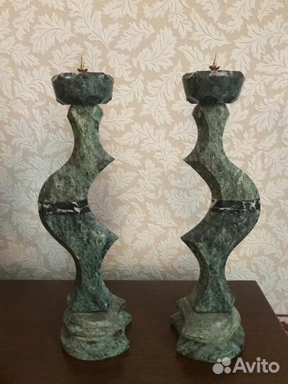 Часы и сувениры из змеевика