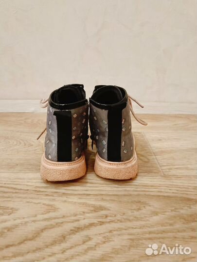 Ботинки демисезонные для девочки