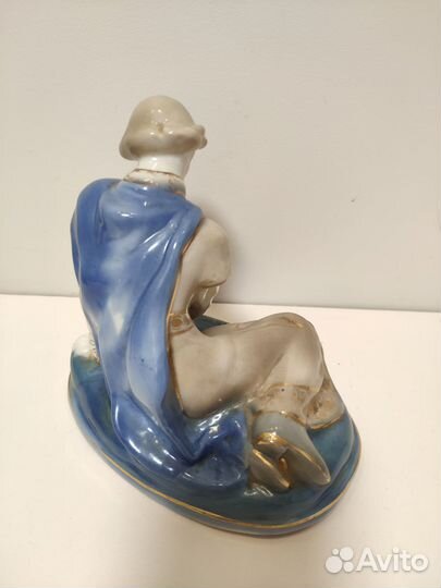 Статуэтка Иванушка и лягушка царевна