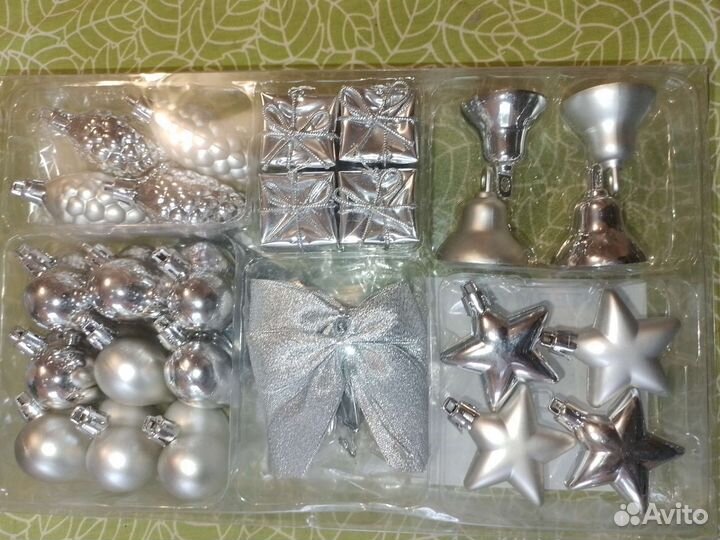 Елочные игрушки