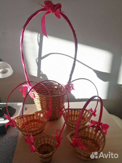 Корзина плетеная для подарков