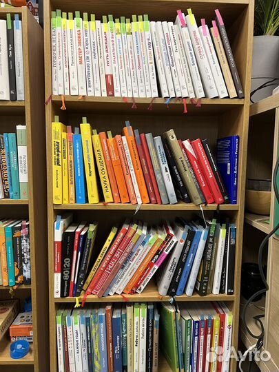 Книги из офисной библиотеки