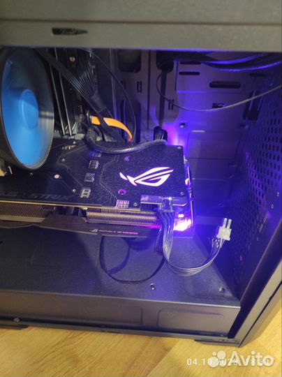 Видеокарта gtx 1070 asus rog strix 8G