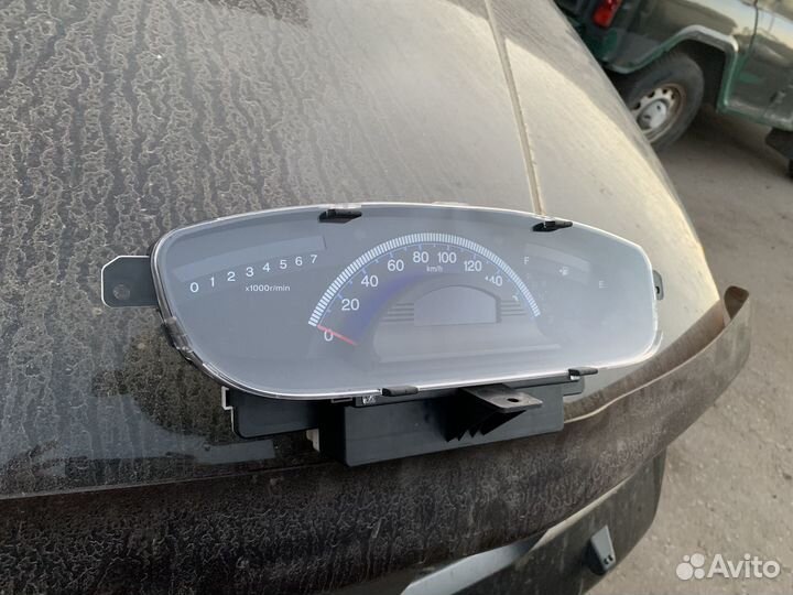 Приборная панель Хонда Фрид