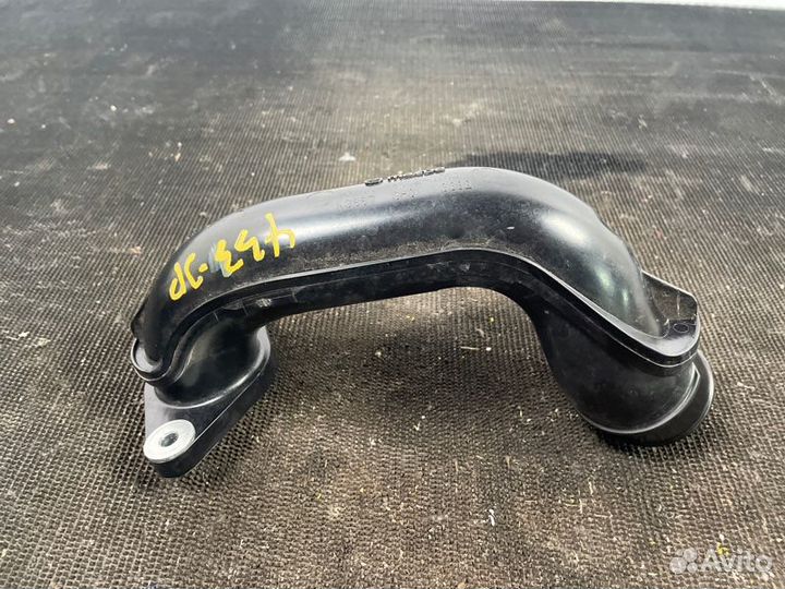 Патрубок интеркулера Mazda Cx-9 TC PY31429879