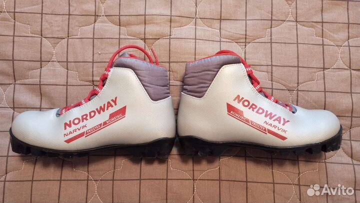 Лыжные ботинки Nordway, 35 р. (маломерят)