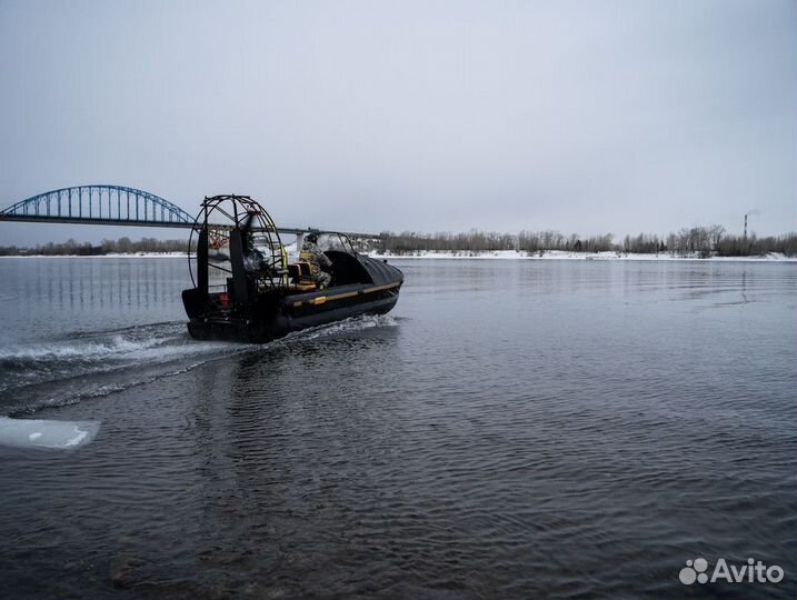 Аэролодка Alligator 590 200 л.с. Черная