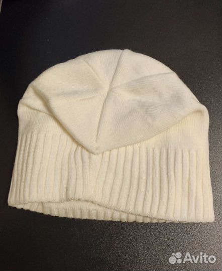 Шапки женские. р. 56-58