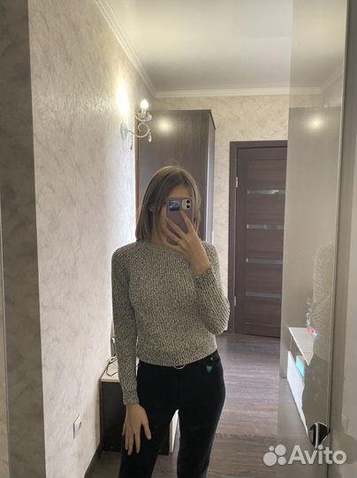 Свитер женский