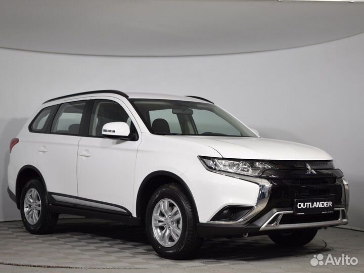 Mitsubishi Outlander 2 CVT, 2022