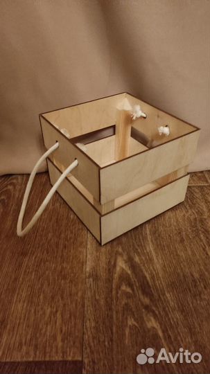 Ящик для подарков и цветов