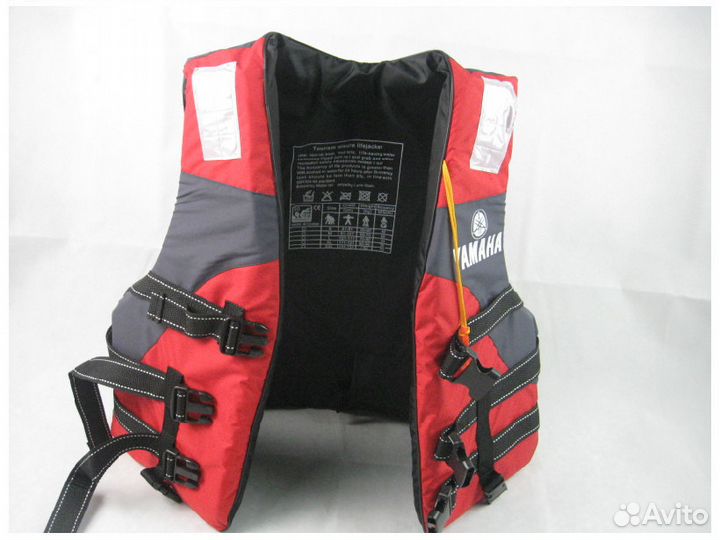 Спасательный жилет