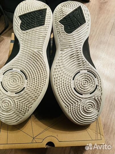 Баскетбольные кроссовки nike