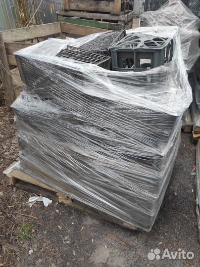 Пластиковые ящики для овощей и фруктов