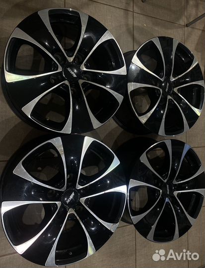 Литые диски Toyota Lexus