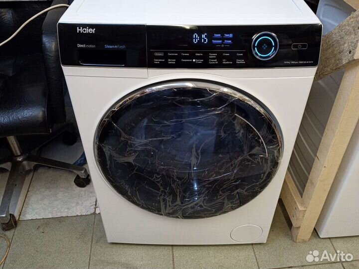 Новая стиральная машина сушкой Haier HWD100-B14979