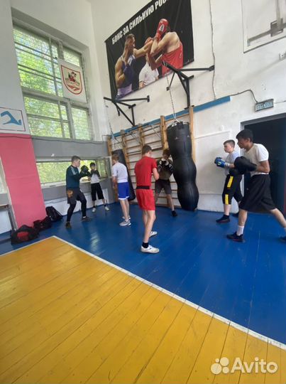 Тренер по боксу