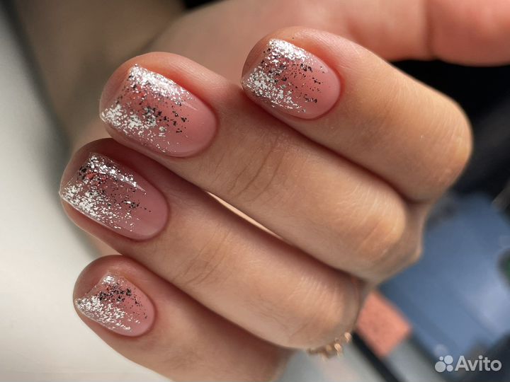 Маникюр и педикюр