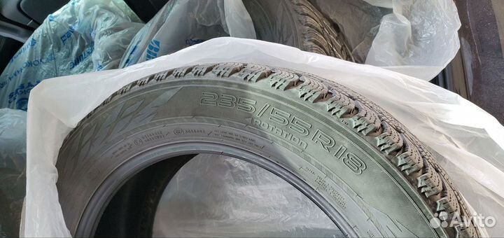 Nokian Tyres Hakkapeliitta R3 SUV 235/55 R18