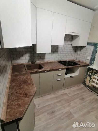 Модульная кухня в наличии