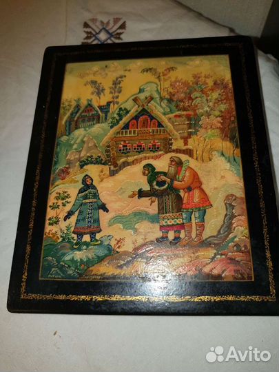 Шкатулки старинные папье маше