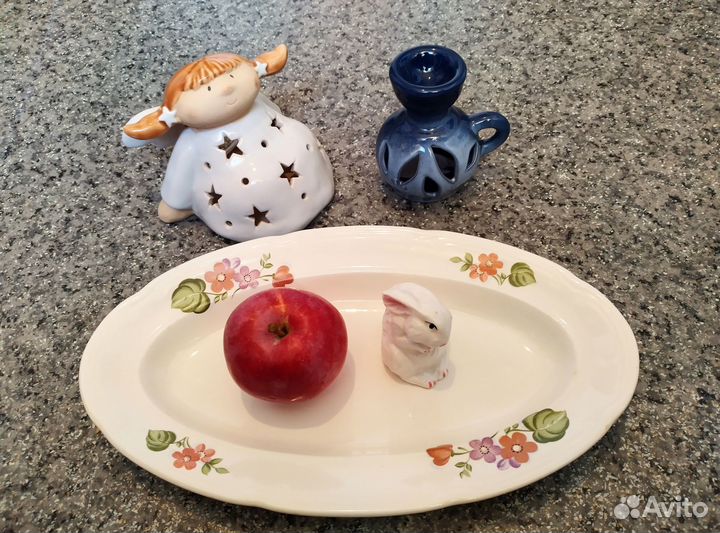 Сувениры фарфор. Подсвечник, статуэтка, блюдо