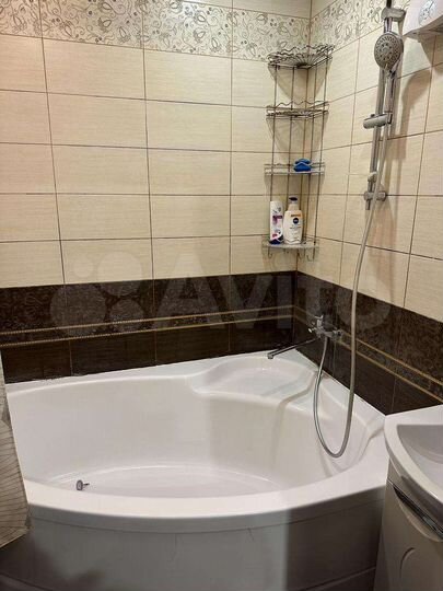 2-к. квартира, 51,7 м², 1/15 эт.