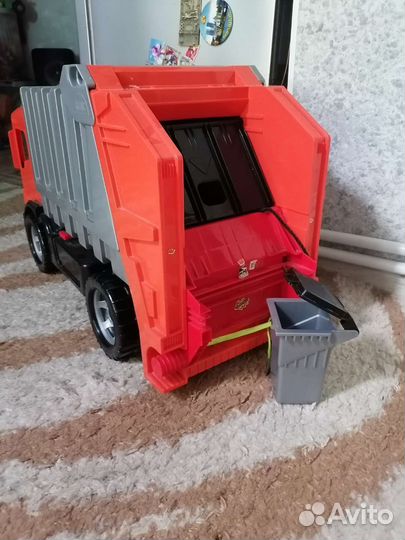 Игрушка грузовик